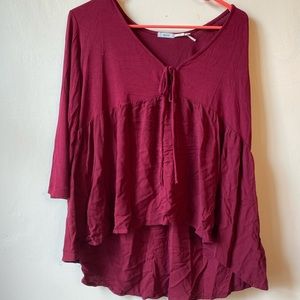Flowy front tie burgandy top!
